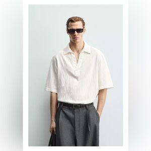 TEXTURED STRIPED POLO SHIRT